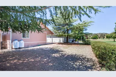 18210 Deer Hollow Road, Hidden Valley Lake, CA 95467 - Photo 33