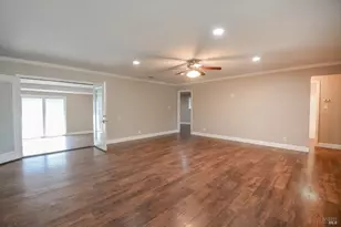 215 Rome Dr, Vallejo, CA 94589 - Photo 5
