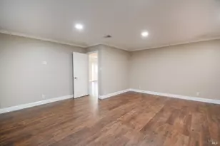 215 Rome Dr, Vallejo, CA 94589 - Photo 15