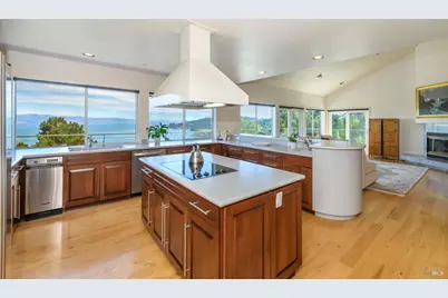 4633 Paradise Drive, Tiburon, CA 94920 - Photo 9