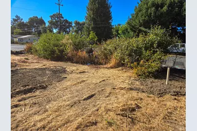 103 E Oak Street, Willits, CA 95490 - Photo 7