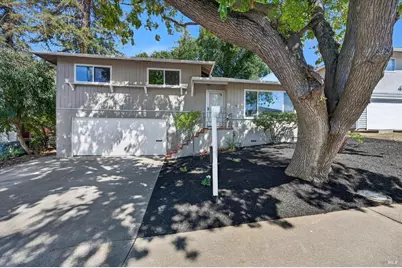 46 Los Cerritos Drive, Vallejo, CA 94589 - Photo 1