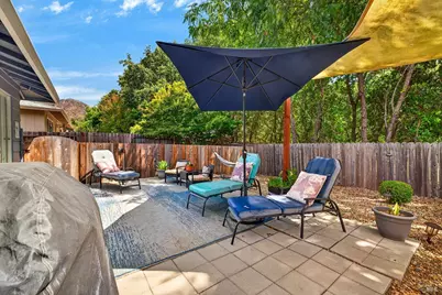 8830 Oak Trail Drive, Santa Rosa, CA 95409 - Photo 45