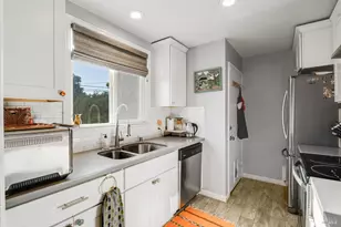 137 Hermosa Ave, Vallejo, CA 94589 - Photo 17
