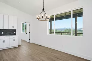 17247 Meadow View Dr, Hidden Valley Lake, CA 95467 - Photo 15