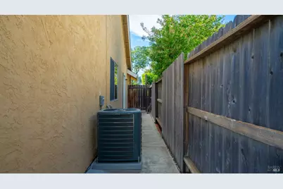 848 Arbor Oaks Drive, Vacaville, CA 95687 - Photo 29