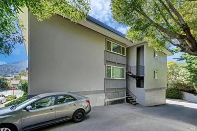 934 Sir Francis Drake Boulevard, Kentfield, CA 94904 - Photo 5
