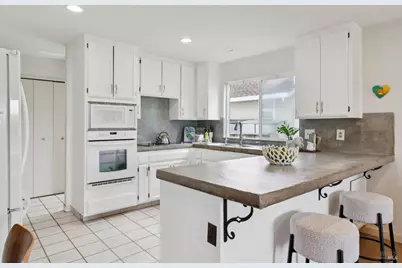 1137 Bel Marin Keys Boulevard, Novato, CA 94949 - Photo 15