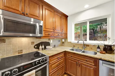 30 Oak Springs Drive, Napa, CA 94558 - Photo 37