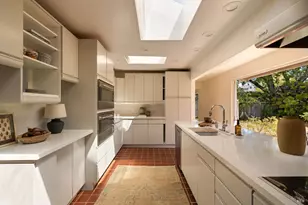 9 Sherwood Ct, Kentfield, CA 94904 - Photo 9