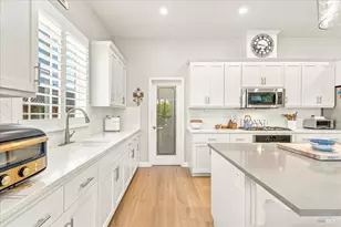 1604 Wildflower Wy, Rohnert Park, CA 94928 - Photo 9