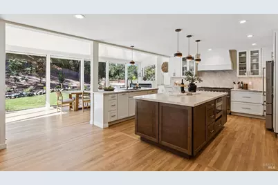 10 Pebble Beach Drive, Novato, CA 94949 - Photo 15