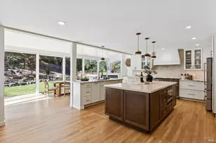 10 Pebble Beach Dr, Novato, CA 94949 - Photo 15
