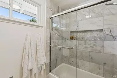 10 Pebble Beach Drive, Novato, CA 94949 - Photo 51