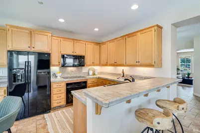 1268 Pedroncelli Drive, Windsor, CA 95492 - Photo 23