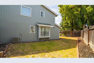 101 Constitution Avenue, Vacaville, CA 95687 - Photo 35