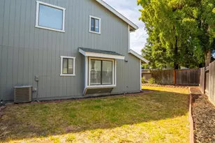 101 Constitution Ave, Vacaville, CA 95687 - Photo 35