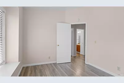 101 Constitution Avenue, Vacaville, CA 95687 - Photo 17