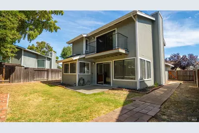 101 Constitution Avenue, Vacaville, CA 95687 - Photo 31