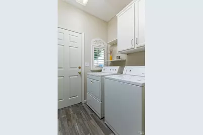 908 Bridgeport Way, Rio Vista, CA 94571 - Photo 17