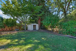 139 Las Colinas Dr, Cloverdale, CA 95425 - Photo 7