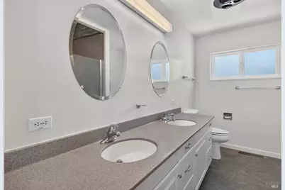 139 Las Colinas Drive, Cloverdale, CA 95425 - Photo 13