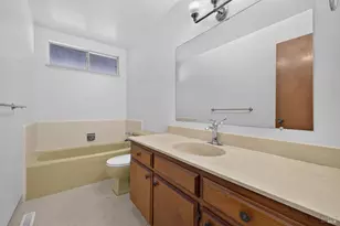 648 W School St, Cotati, CA 94931 - Photo 21