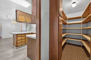 648 W School St, Cotati, CA 94931 - Photo 15