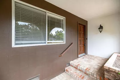 648 W School Street, Cotati, CA 94931 - Photo 5