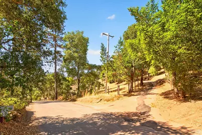 318 Crystal Springs Road, Saint Helena, CA 94574 - Photo 15