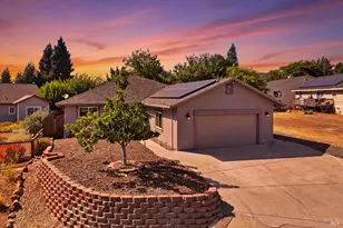 19527 Stonegate Rd, Hidden Valley Lake, CA 95467 - Photo 3
