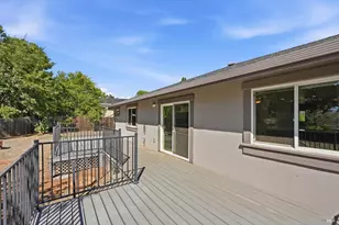 19527 Stonegate Rd, Hidden Valley Lake, CA 95467 - Photo 31