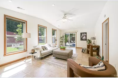 630 Louise Avenue, Novato, CA 94947 - Photo 13