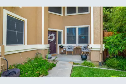 885 Kells Circle, Vacaville, CA 95688 - Photo 5
