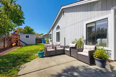 755 Oakvale Way, Vacaville, CA 95687 - Photo 25