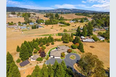5185 Hessel Road, Sebastopol, CA 95472 - Photo 3