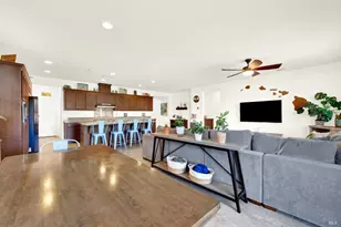 426 Crimson Cir, Vacaville, CA 95687 - Photo 9