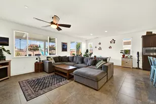 426 Crimson Cir, Vacaville, CA 95687 - Photo 5