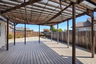 513 Monterey Dr, Suisun City, CA 94585 - Photo 35