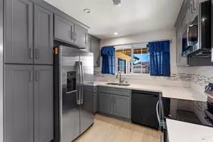 513 Monterey Dr, Suisun City, CA 94585 - Photo 13