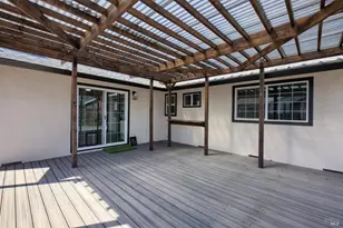 513 Monterey Dr, Suisun City, CA 94585 - Photo 37