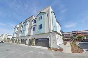 5189 Blossom Cir, Richmond, CA 94804 - Photo 3
