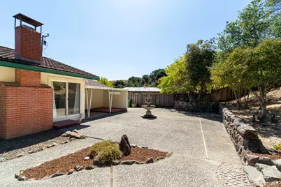 75 Twelveoak Hill Drive, San Rafael, CA 94903 - Photo 35