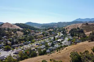 75 Twelveoak Hill Dr, San Rafael, CA 94903 - Photo 25