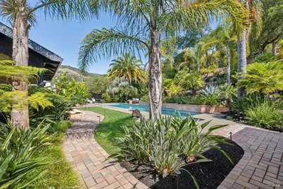 81 Bay Way, San Rafael, CA 94901 - Photo 57