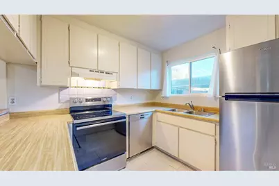 718 Racquet Club Circle, Rohnert Park, CA 94928 - Photo 7