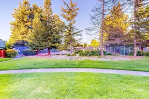 718 Racquet Club Cir, Rohnert Park, CA 94928 - Photo 53