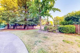 718 Racquet Club Cir, Rohnert Park, CA 94928 - Photo 55