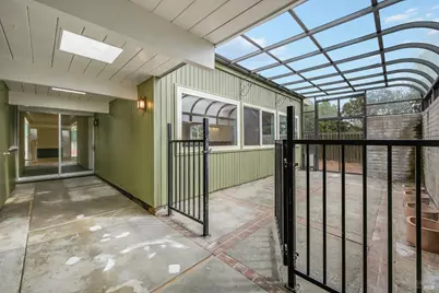 256 Mount Shasta Drive, San Rafael, CA 94903 - Photo 5