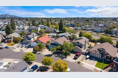 1698 Randon Way, Santa Rosa, CA 95403 - Photo 61